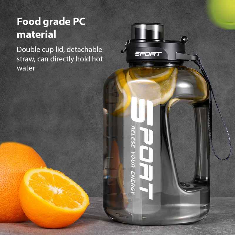 Bouteille d'eau de grande capacité 1,7 l/2,5 l Sport belly - The Sport Shop